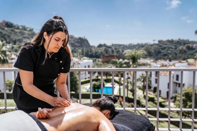 masaje a domicilio en la costa del sol